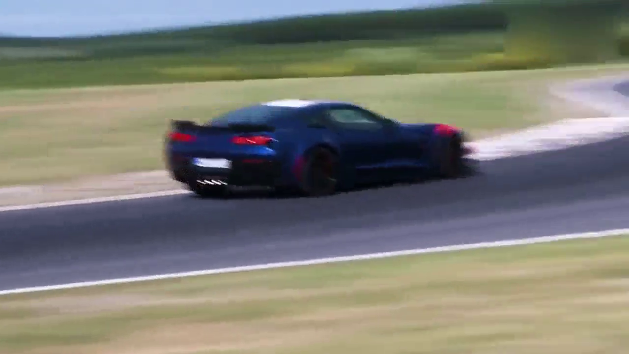 科尔维特是美国国宝级的超级跑车 为什么？我们就来说说！