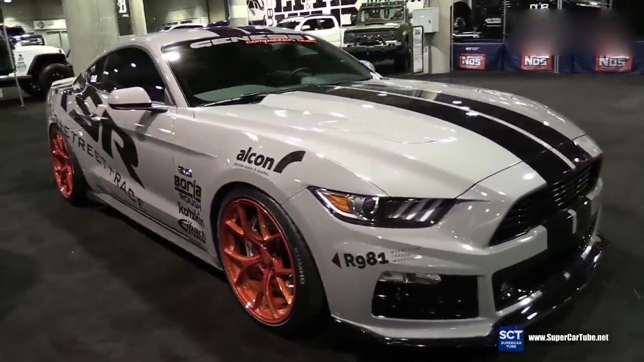 颜值也很重要 车展实拍福特野马GT RSR