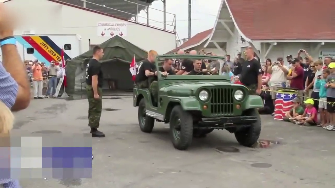 从拆开到装上一辆卡车有多快 看牛人们是怎么做的