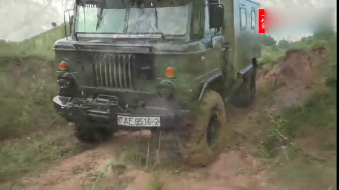 俄罗斯冷战时期越野卡车，奔驰看见它也头晕