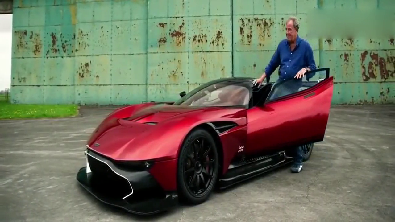 不黑不吹！千万级别的跑车，只针对美女设计！