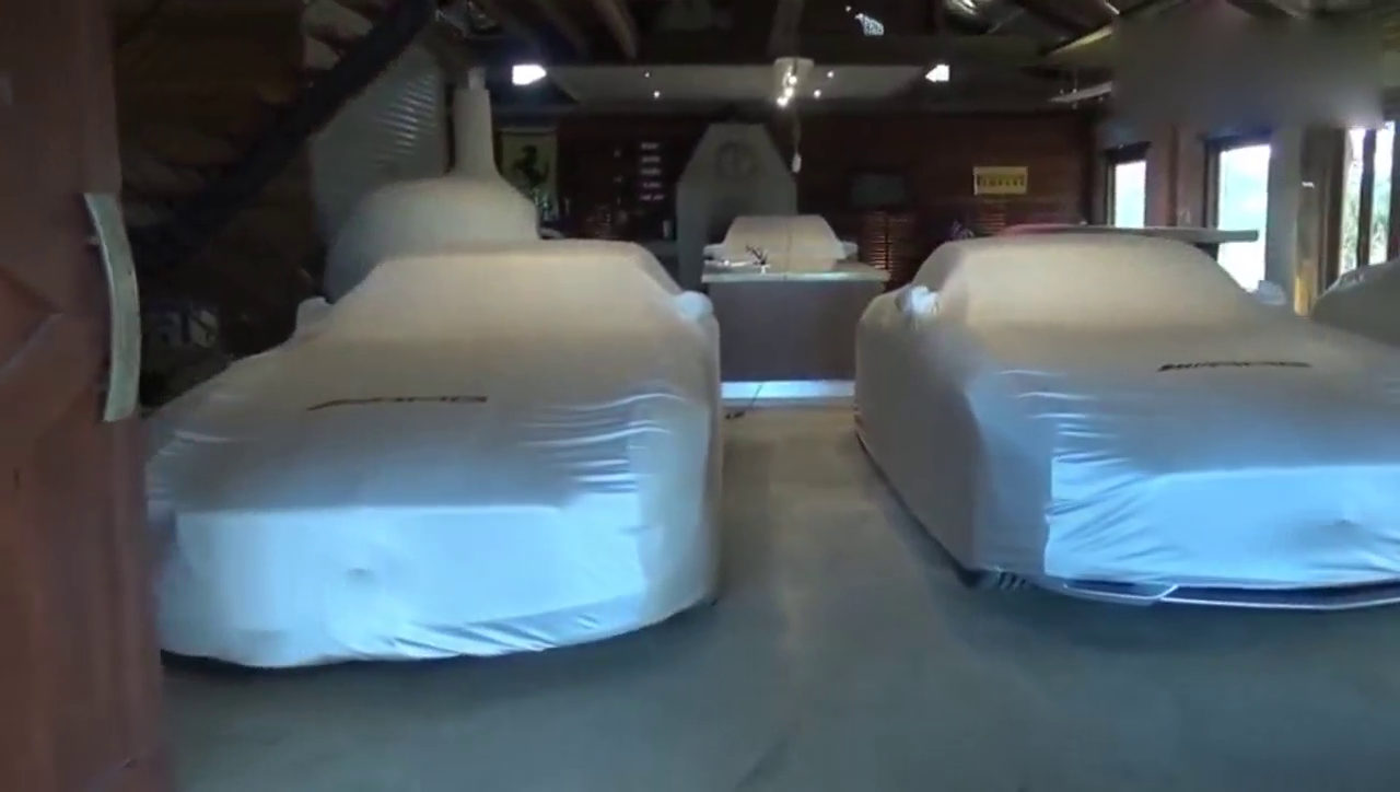 奔驰敞篷跑车，启动瞬间，明白价格贵在哪儿