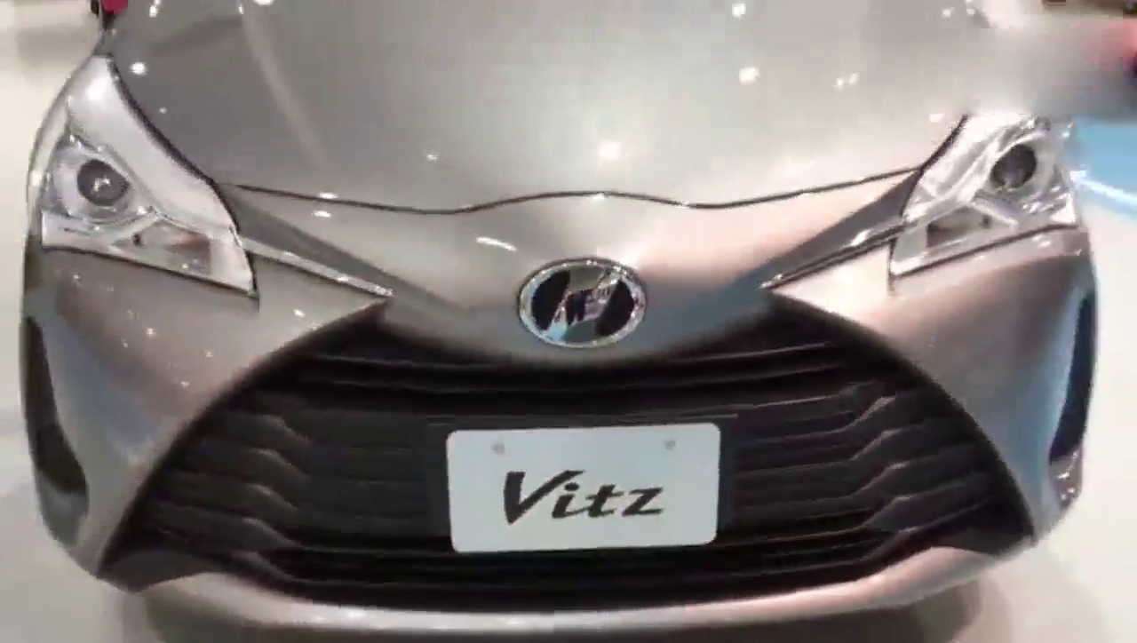 双胞胎车型 车展实拍全新丰田Vitz YARiS