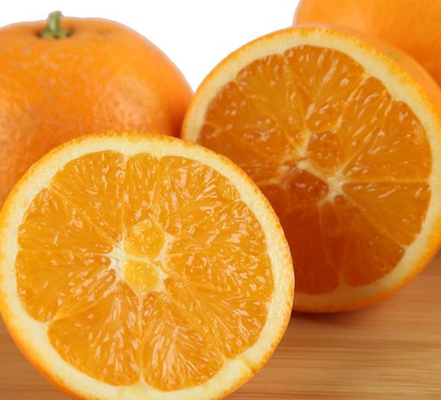 冬季建议大家多吃下图水果，营养胜过鸡鸭肉，吃过二种算你有见识