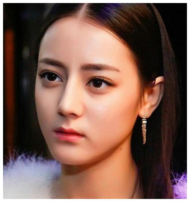 娱乐圈女星的英文名:杨颖大气,刘诗诗优雅,最后一个太