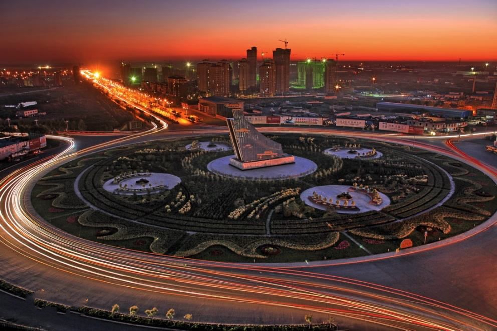 我国汽车工业的发源地，年产220万辆汽车，被称为东方底特律