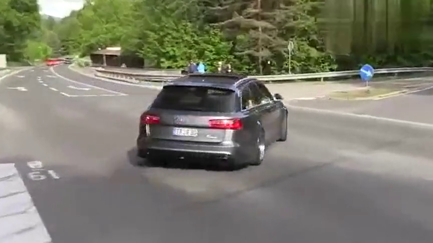 街头疯狂炫声浪，改装车的露天表演场！