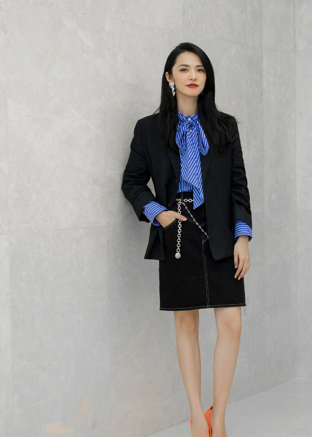 姚晨风衣_姚晨性感(2)