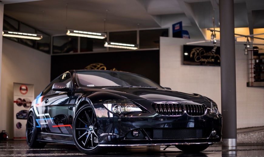 宝马E63全新改装版，黑化后的它很美