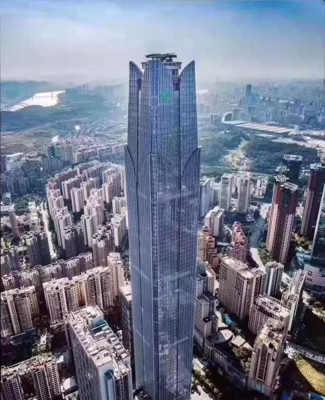 2019年中国备受期待的新开业酒店之一,以近400米的高度,是南宁目前可
