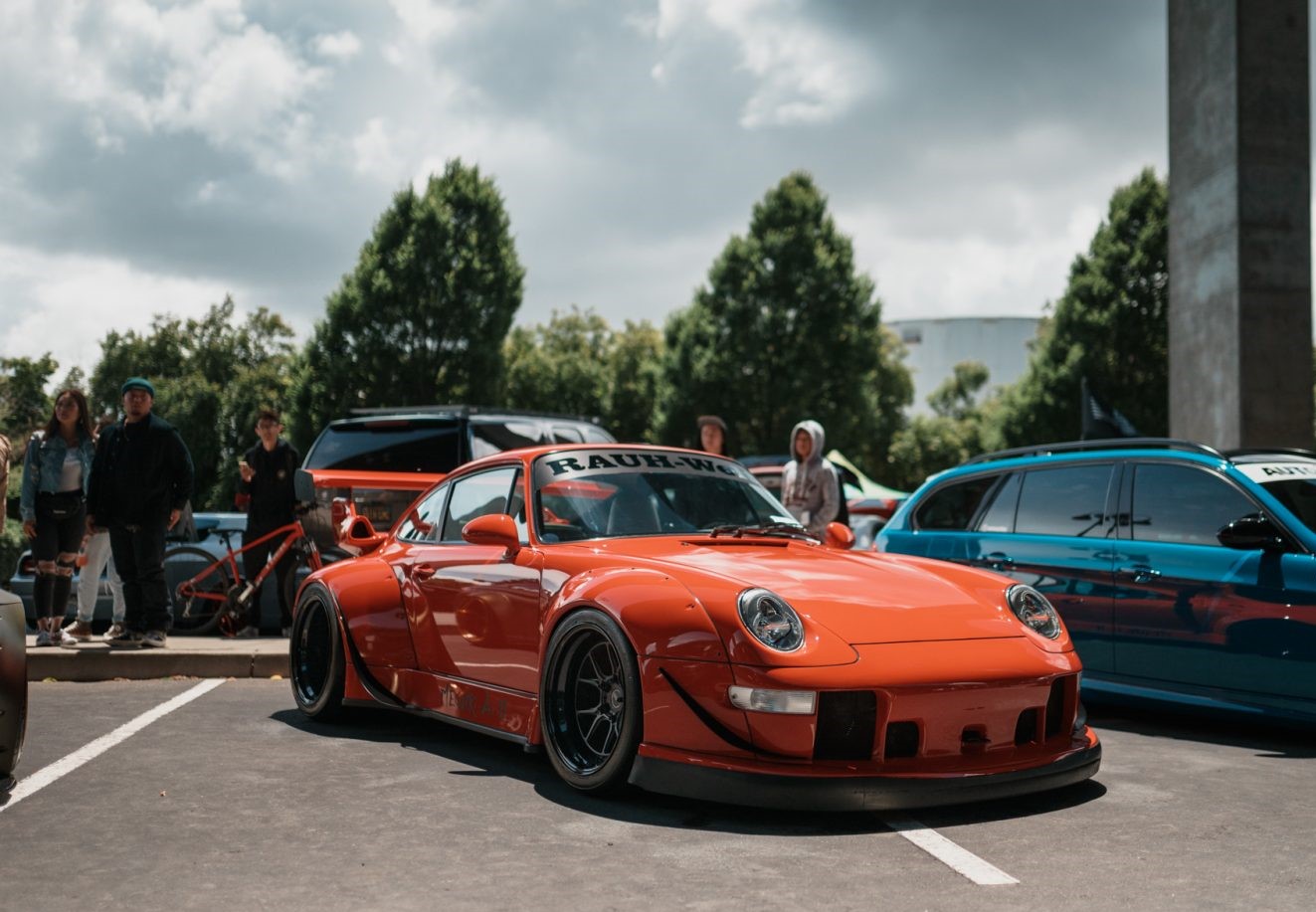 让人着迷的改装车秀姿态大会！