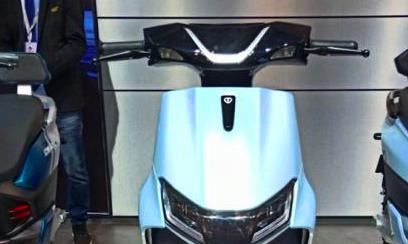 台铃“最强王者”荣耀亮相！前后碟刹+液压减震，150km续航