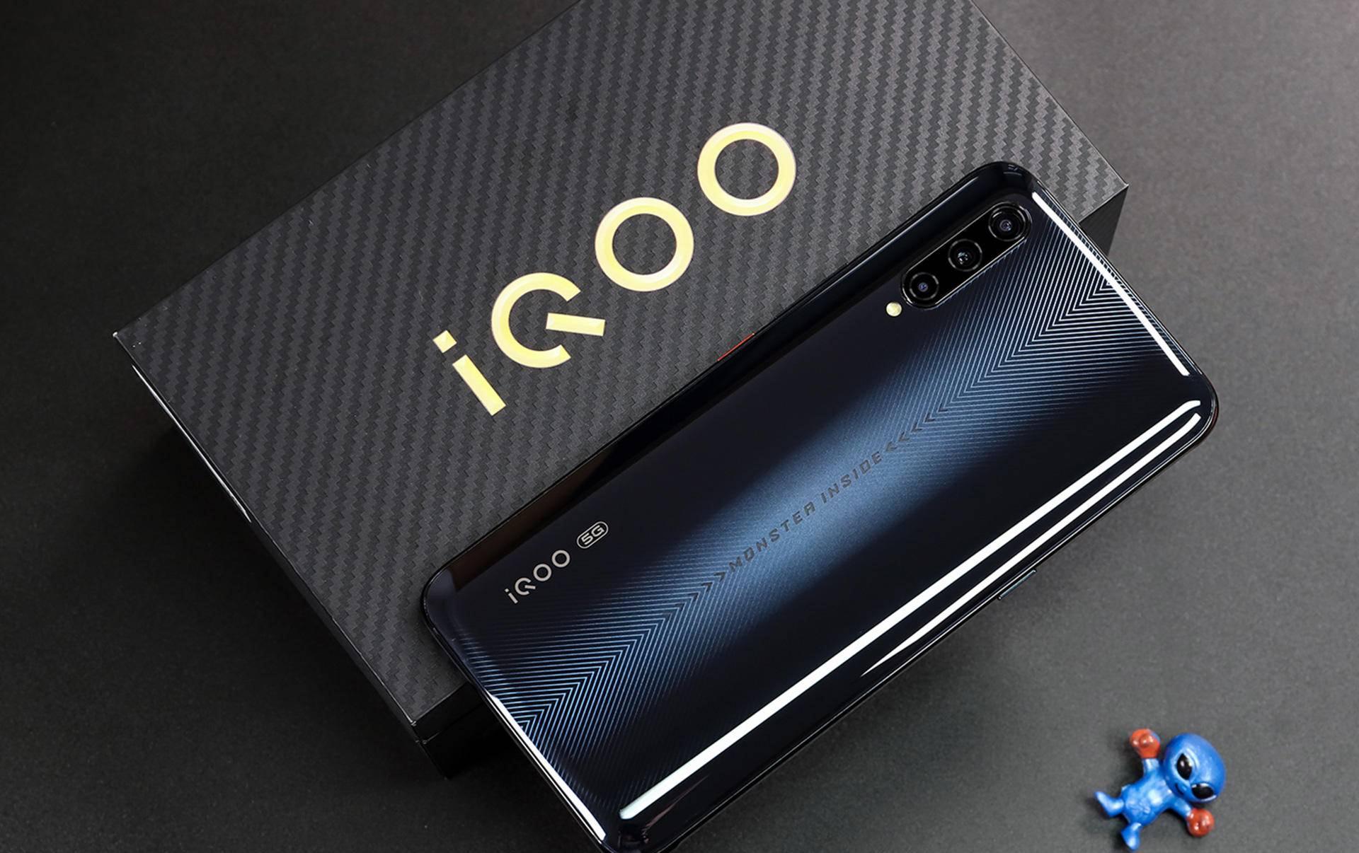 iqoopro内置壁纸高清,iqoo8pro内置壁纸高清 捷报!iqoopro5g版:我是第一,快夸我