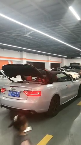 特别适合年轻人开的跑车，你想不想要