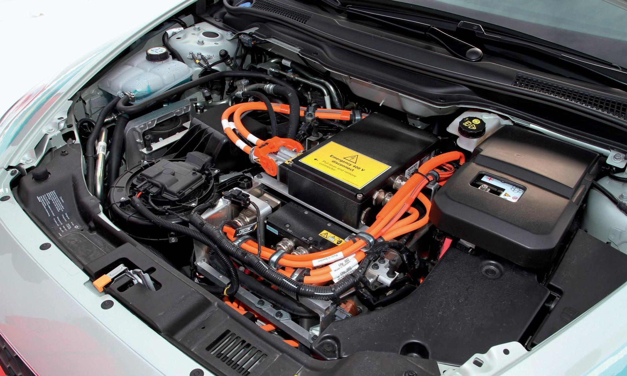 保养汽车不能胡来，车上的这四个部位，如果不懂，最好不要瞎保养