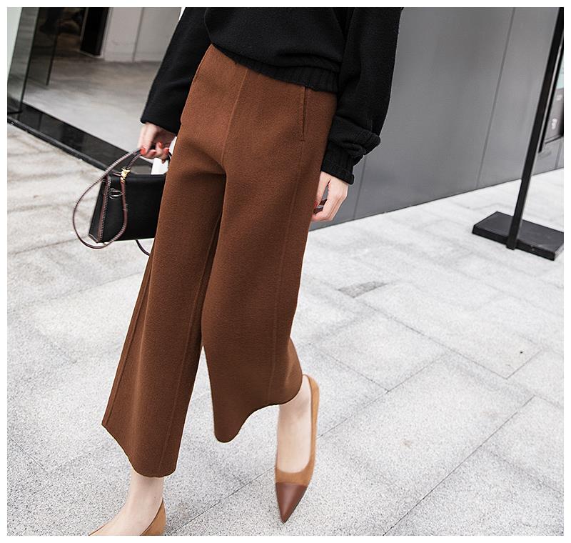 是不是看着肚子那小赘肉很心烦呢,那你快瞅瞅这款休闲裤,贼显瘦