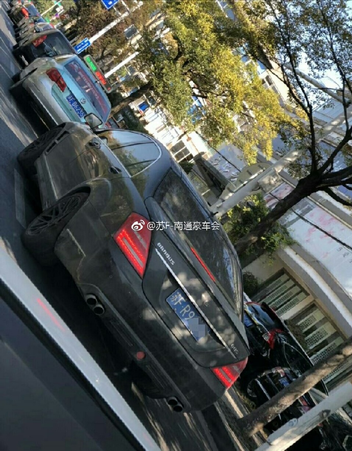 南通海门实拍奔驰巴博斯60S，这套件比很多车都贵