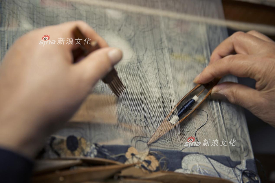80岁缂丝大师:他的复制品故宫专家也无法分辨|王金山|缂丝|丝线_新浪新闻