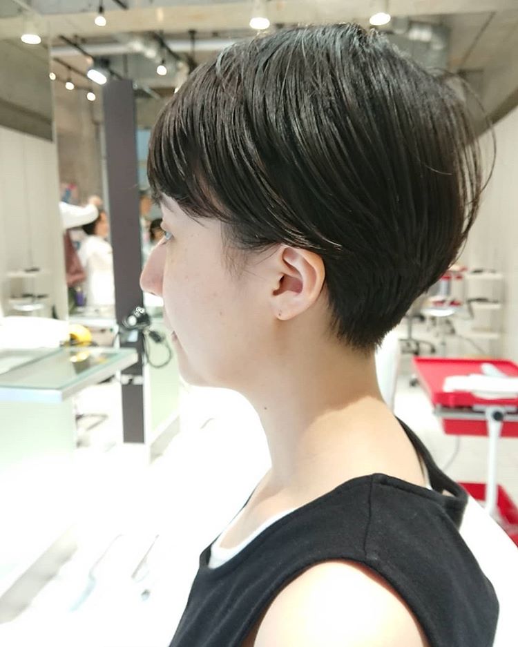 修饰脸型的露耳超短发，剪这样的短发，不打理也好看