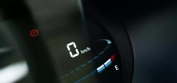 配置全、空间大,赛里木湖试驾一汽奔腾T33