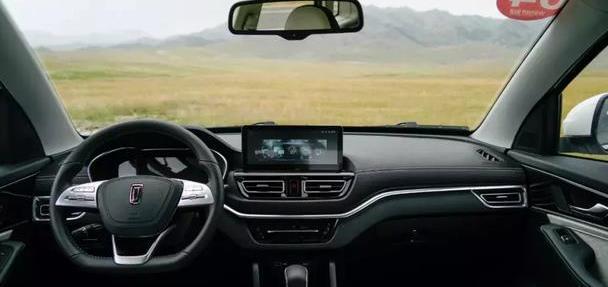 配置全、空间大,赛里木湖试驾一汽奔腾T33