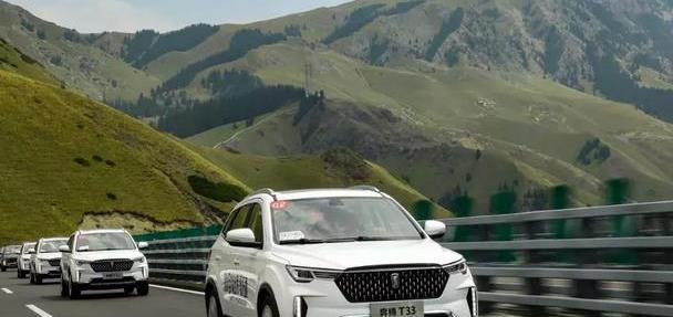 配置全、空间大,赛里木湖试驾一汽奔腾T33