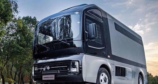 新能源物流车新进搅局者，电咖增程式电动厢货发布，续航超600km