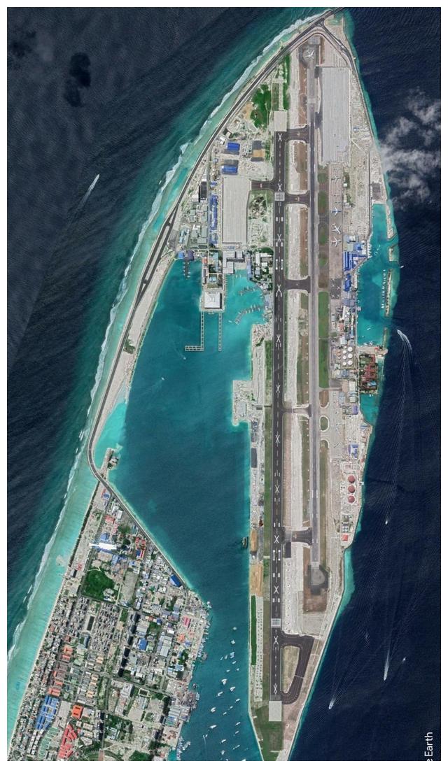 也能通向铁路系统 五,马尔代夫马累国际机场 马累国际机场是马尔代夫