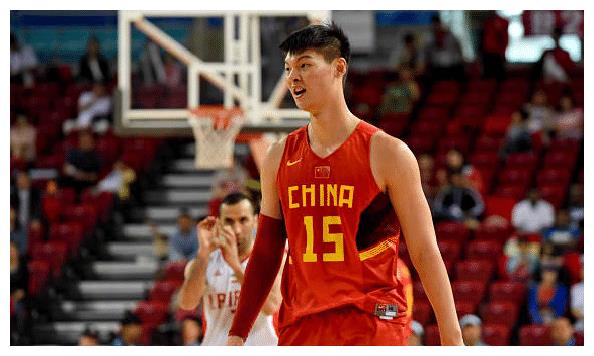 王哲林本赛季变霸榜王?他有三大转变,成中国男