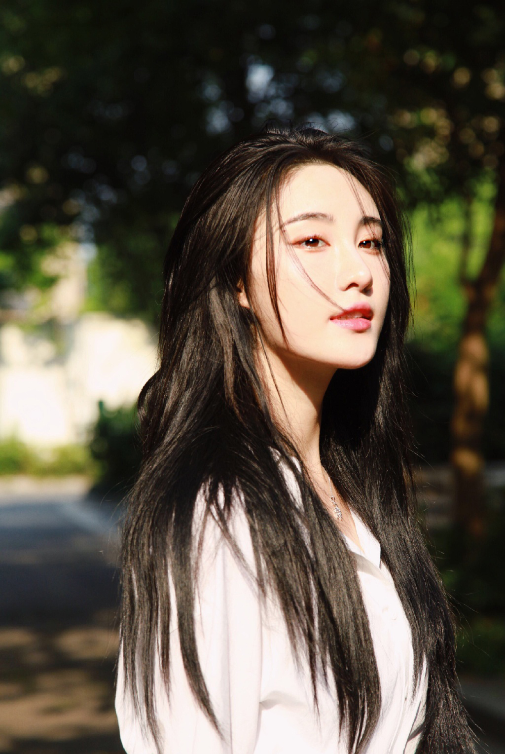 刘丁菡清新户外,灵动纯洁,活泼青春!