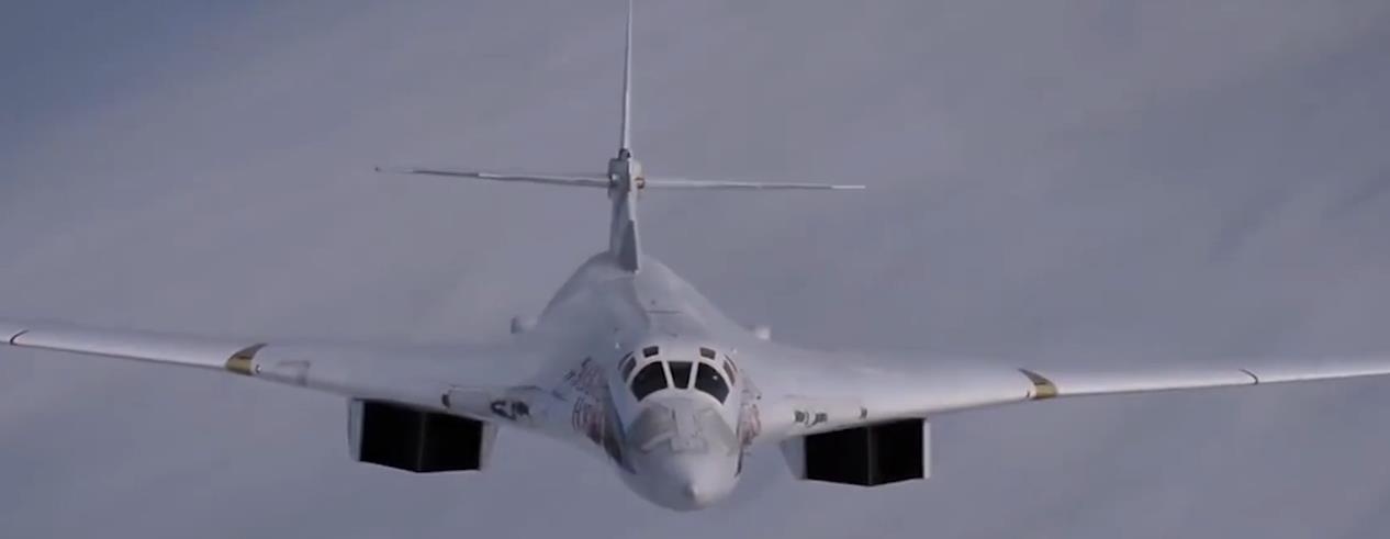 宁愿送核弹都不卖发动机!俄坚决拒绝中国:一颗螺丝钉也不卖