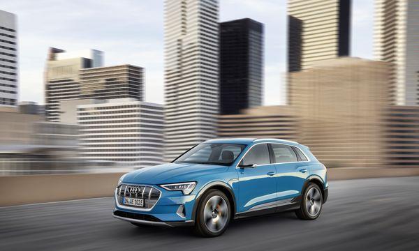 奥迪发表首辆纯电车款奥迪e-tron，正式进入纯电时代