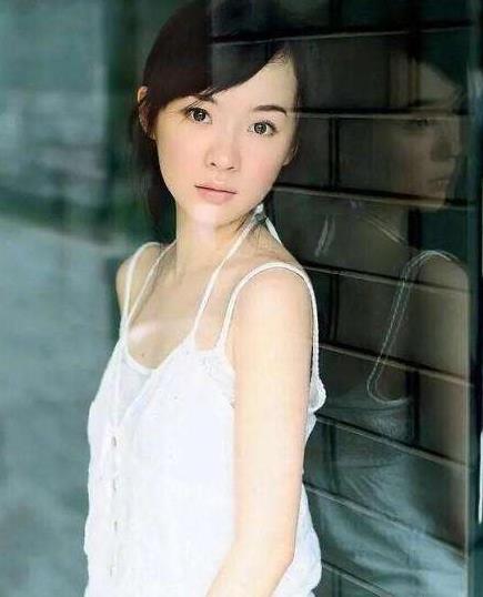 霍思燕当年居然是校花 本以为是玩笑, 当看到照片后网友打脸了