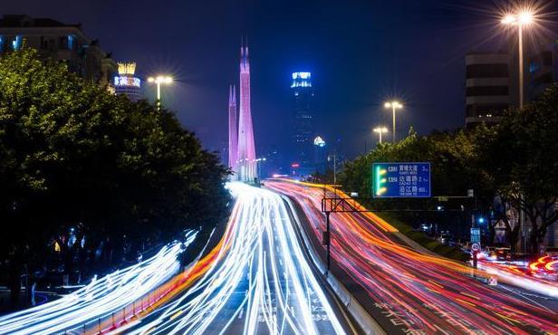 一个汽车大灯到底能用多久？寿命有多长呢