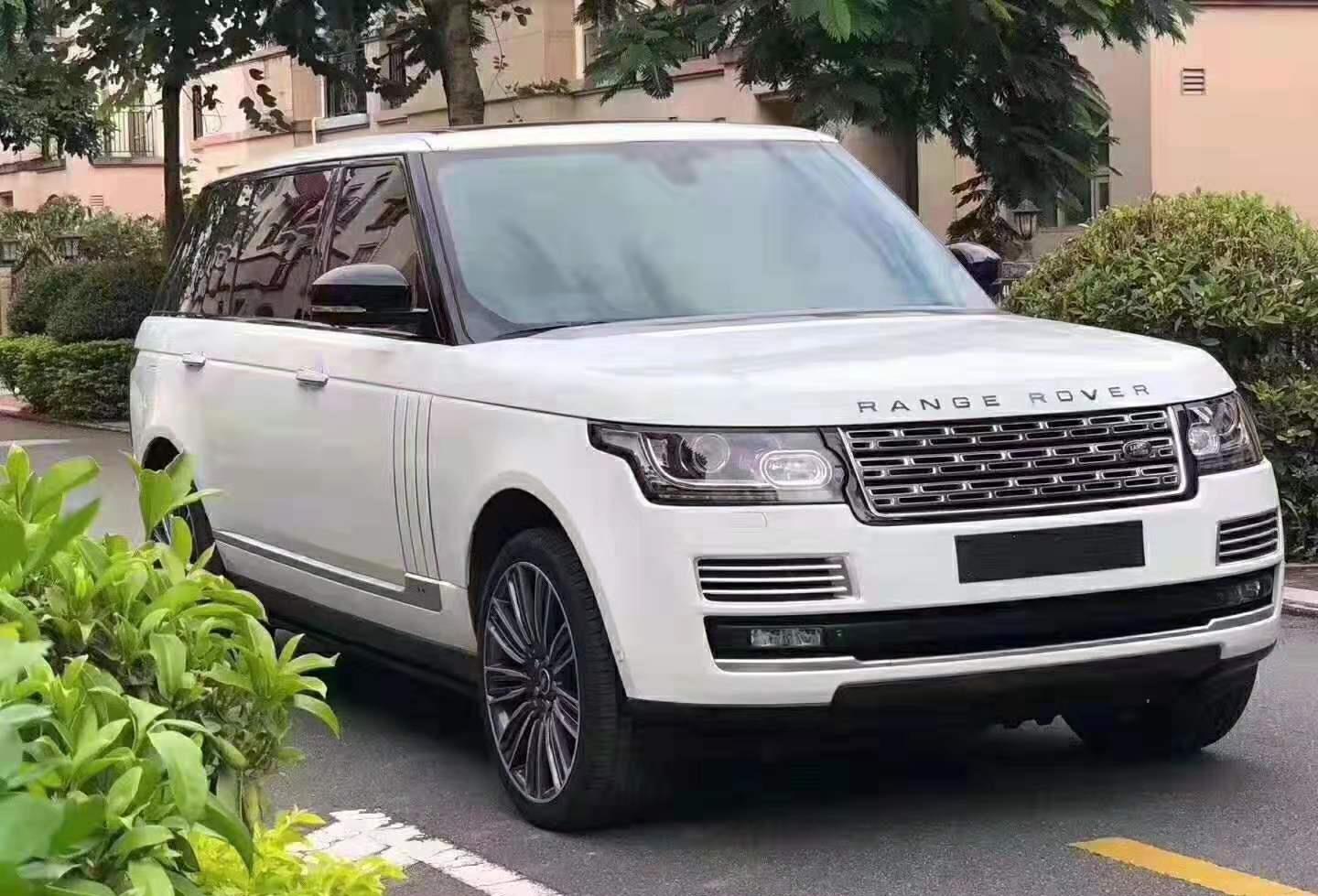 实拍德版17款路虎巅峰创世加长SV版，堪比钢铁直男