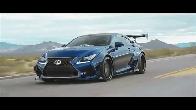 这辆跑车在路上，这样的整体造型