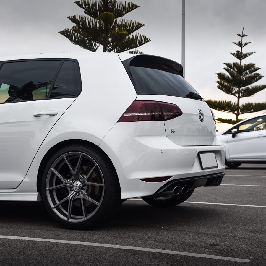 她是你心中的“女郎”吗？---小钢炮R