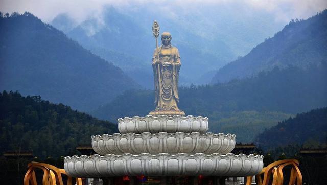 中国四大佛教名山它们都是谁的道场