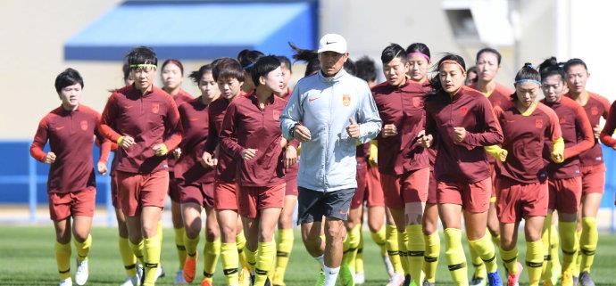 今晚!阿尔加夫杯中国女足战丹麦央5现场直播天