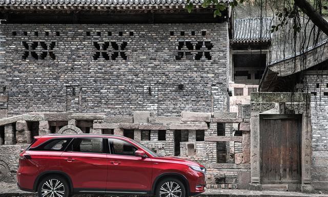 不锈钢防刮花和耐腐蚀，那为什么不用不锈钢来造车？