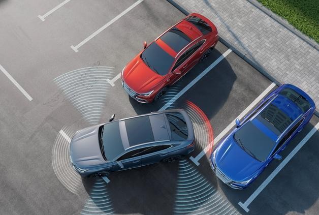 向老牌豪强致敬,长安CS85 COUPE究竟有什么"杀手锏"?