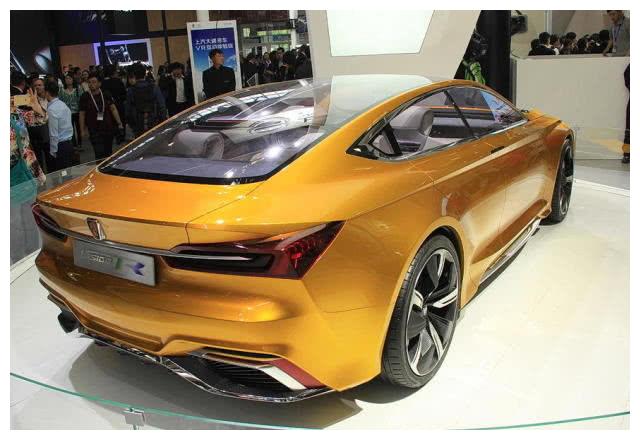 油耗2.9L,一箱油能跑1000公里,全款才8万,不是日系车