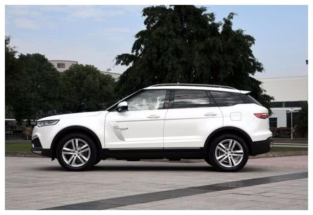 众泰旗下爆红的SUV,比路虎气派,15万开出50万的档次