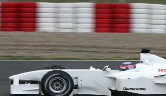 超级亚久里赛车：经典时髦，野性中又不失典雅，格调感十足