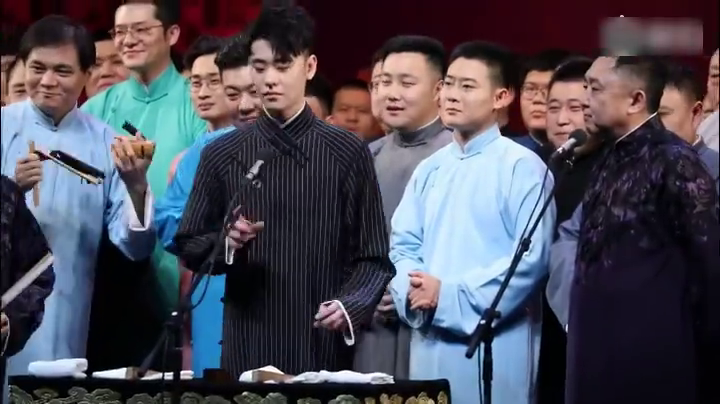 德云社封箱2021张云雷,2021年德云社张云雷 张云雷《大西厢》190126 德云社戊戌年大封箱现场