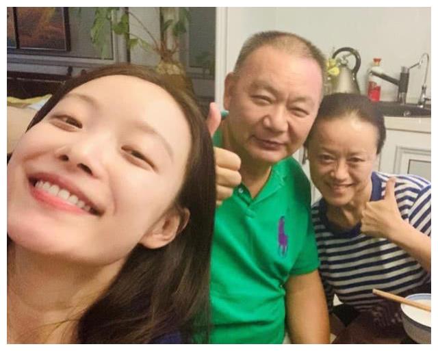 倪妮,倪萍,倪大红到底是什么关系