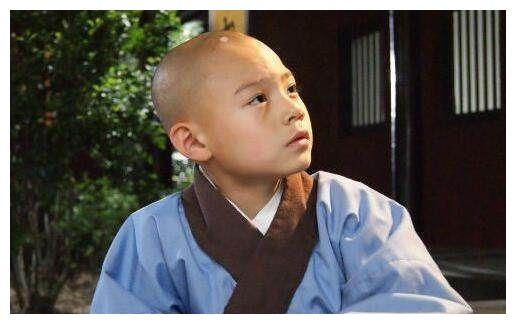 一个师傅教出来的武打童星，如今2个活跃在荧屏，1个不见踪影