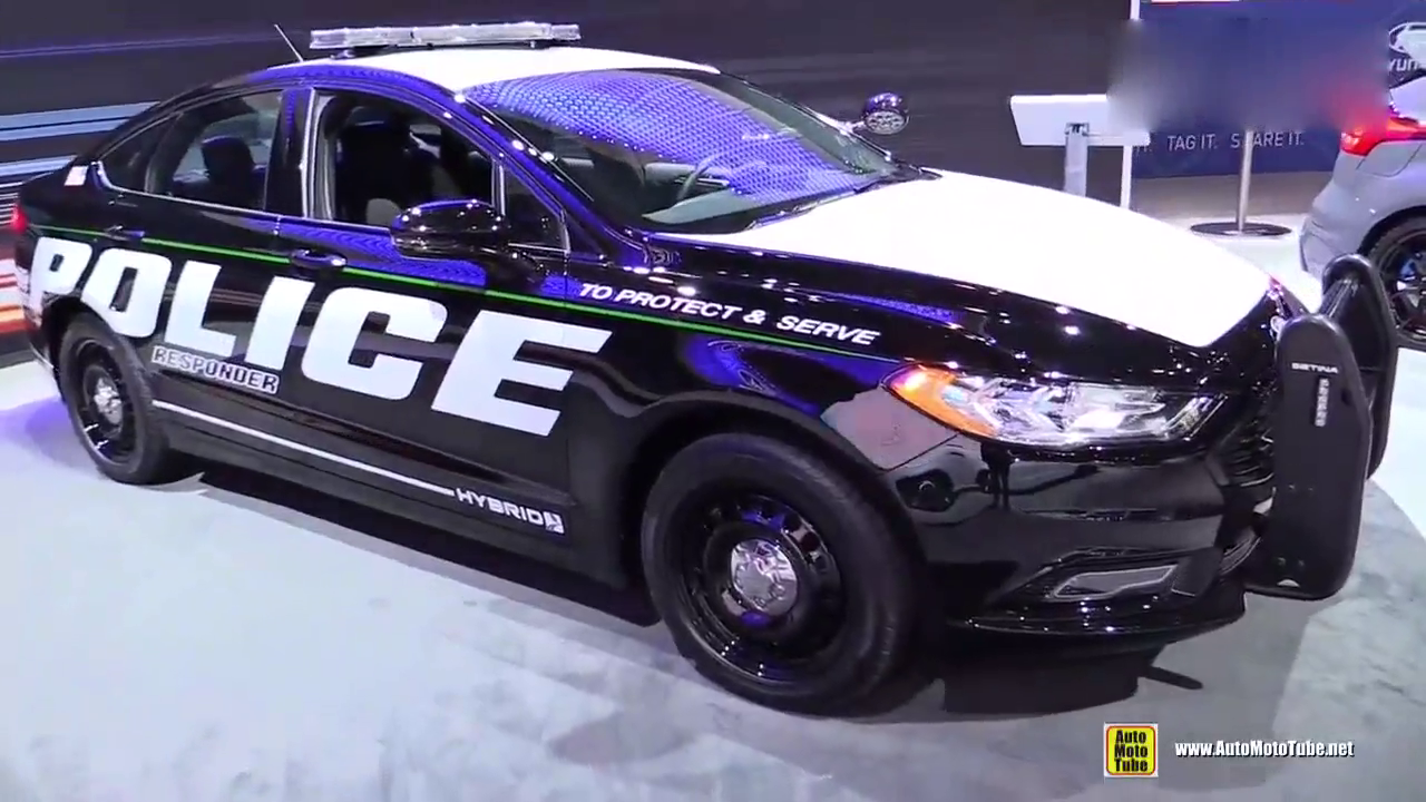 警用新能源 实拍Fusion插电混动警用版