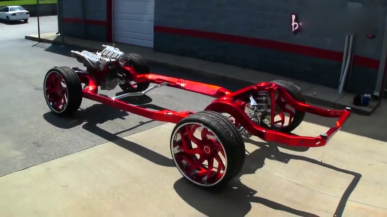 装X的基础 改装车大梁和24寸耀眼轮圈