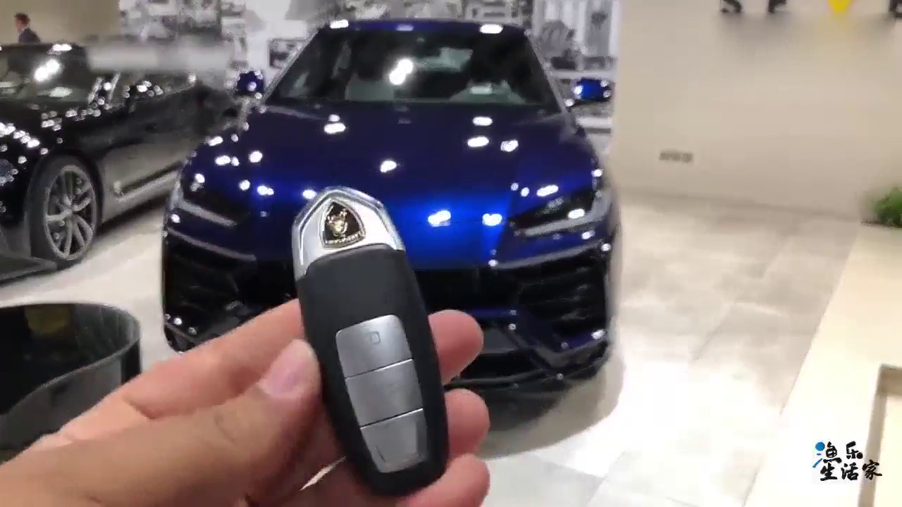 跑车志：2019款兰博基尼Urus按下钥匙